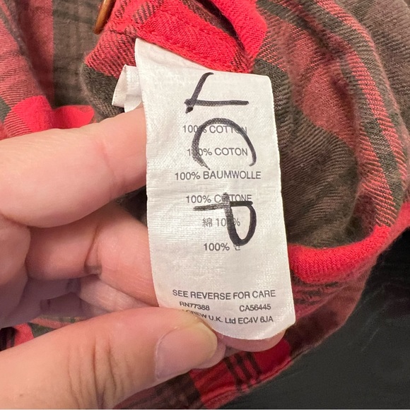 J Crew Button Up Shirt Men's Small Plaid Red Sportsmen's Outfitter Long Sleeves - Picture 4 of 7